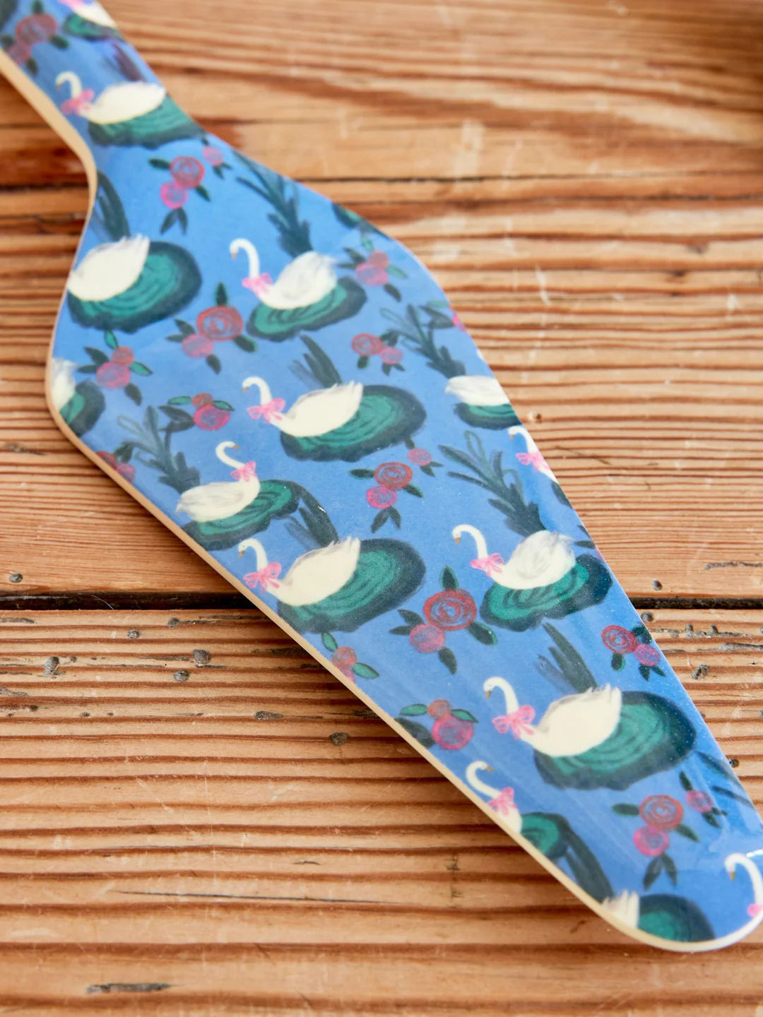 Pelle à tarte - Swan Lake