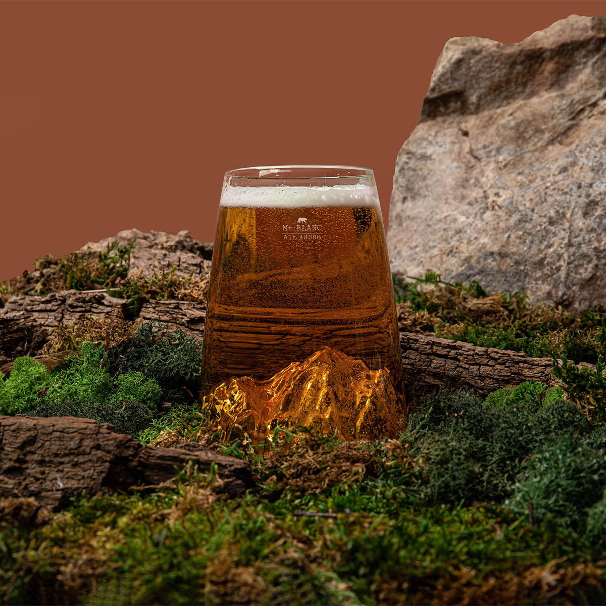 Topographic design glass: Mont Blanc