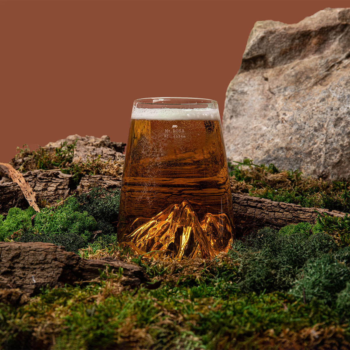 Topographic design glass: Mont Rosa