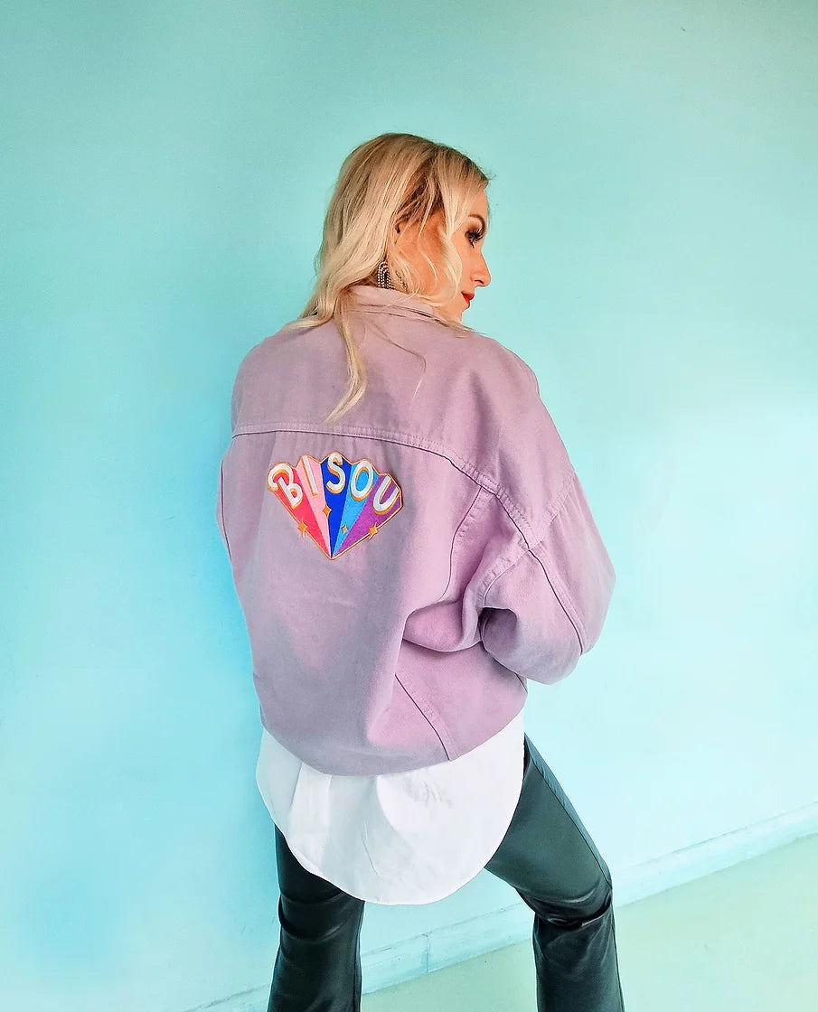 XL KISSES iron-on patch