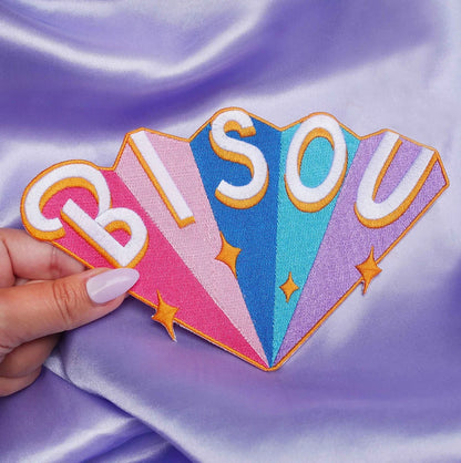 XL KISSES iron-on patch