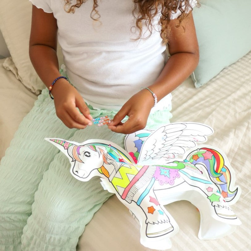 Coloriage gonflable - Licorne géante + strass