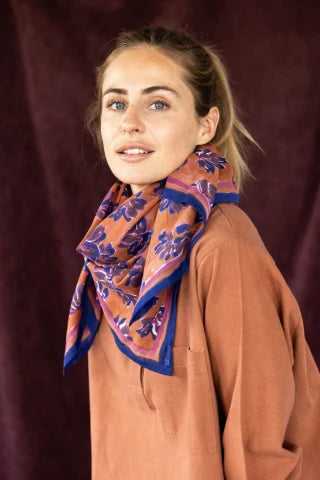 Big foulard Violeta Rust dupitta