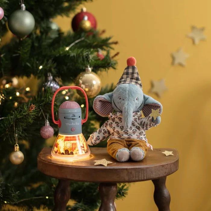 The Minouchkas Story Lantern